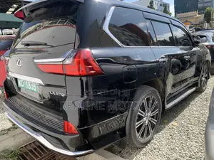 Lexus LX 570 (5 seats) AWD 2018 Black