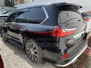 Lexus LX 570 (5 seats) AWD 2018 Black