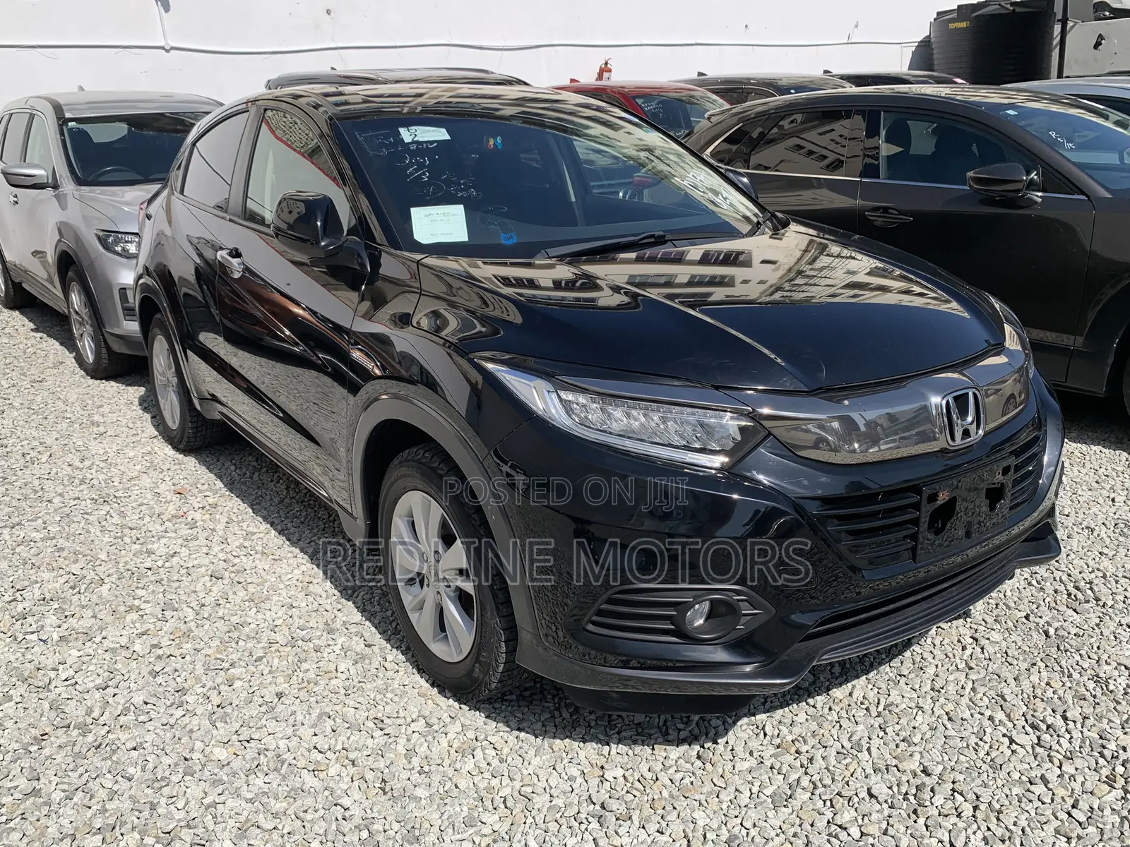 Honda Vezel 1.5 Hybrid 4WD 2018 Black