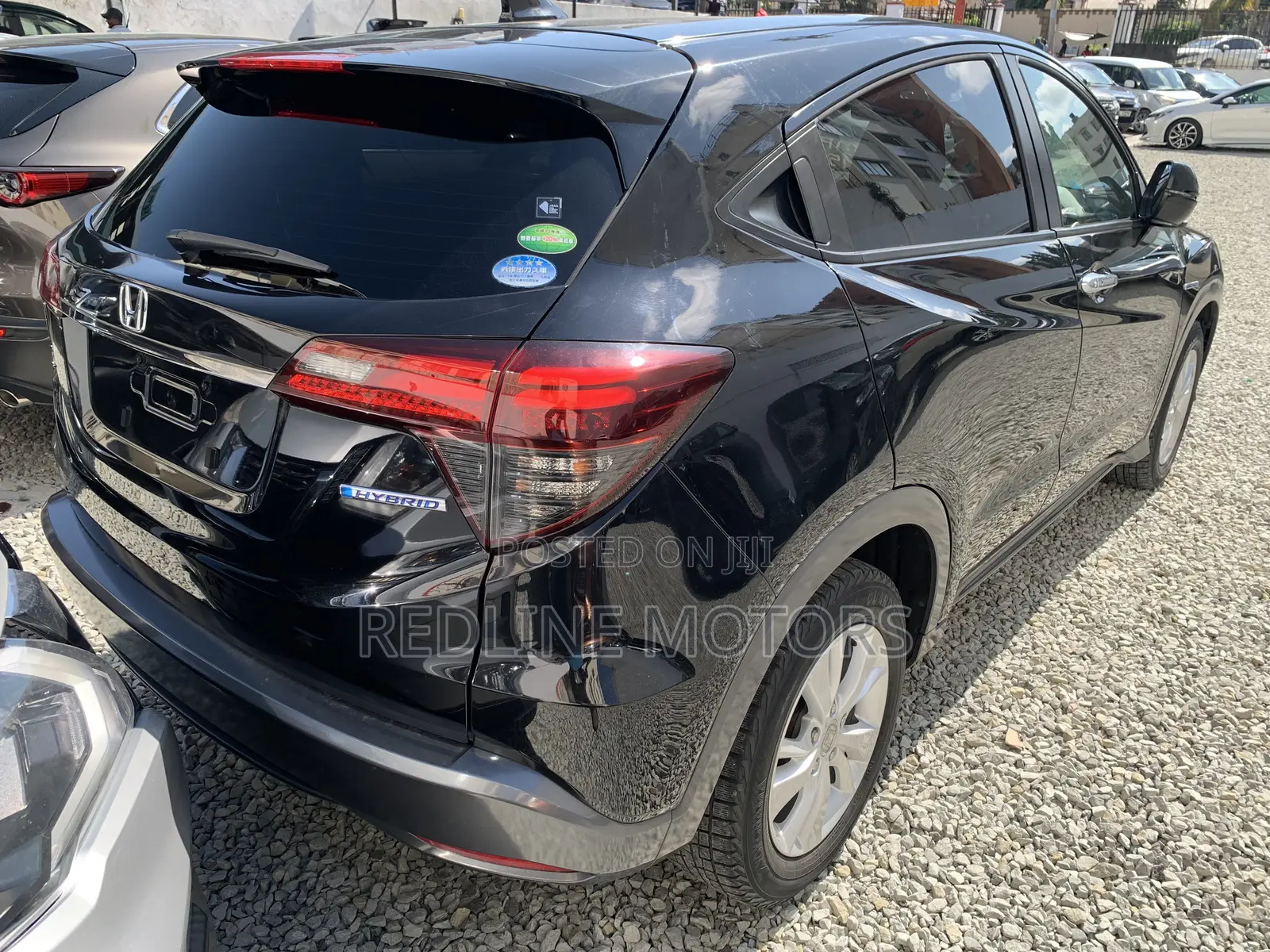 Honda Vezel 1.5 Hybrid 4WD 2018 Black