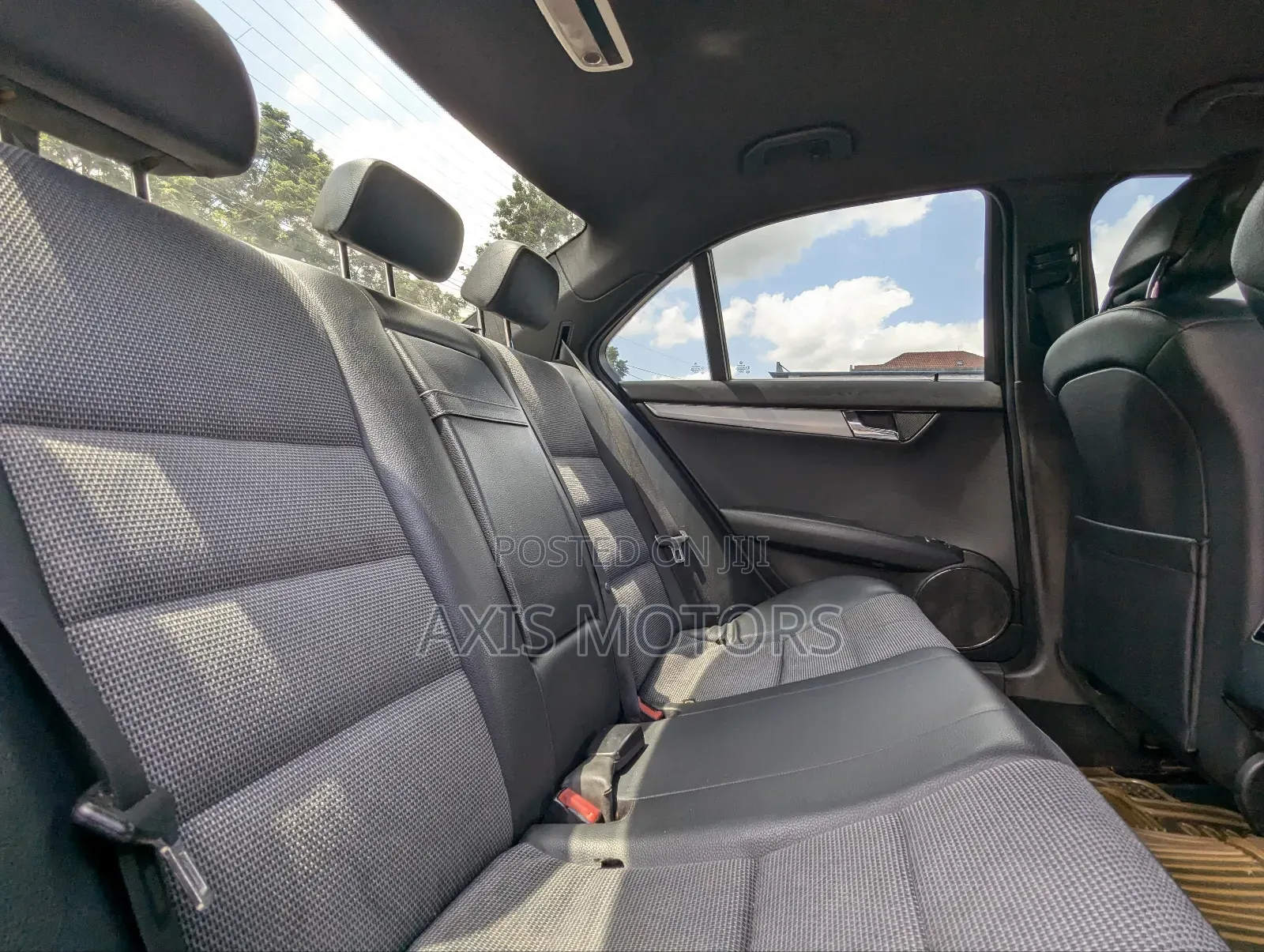 Mercedes-Benz C200 2008 Black