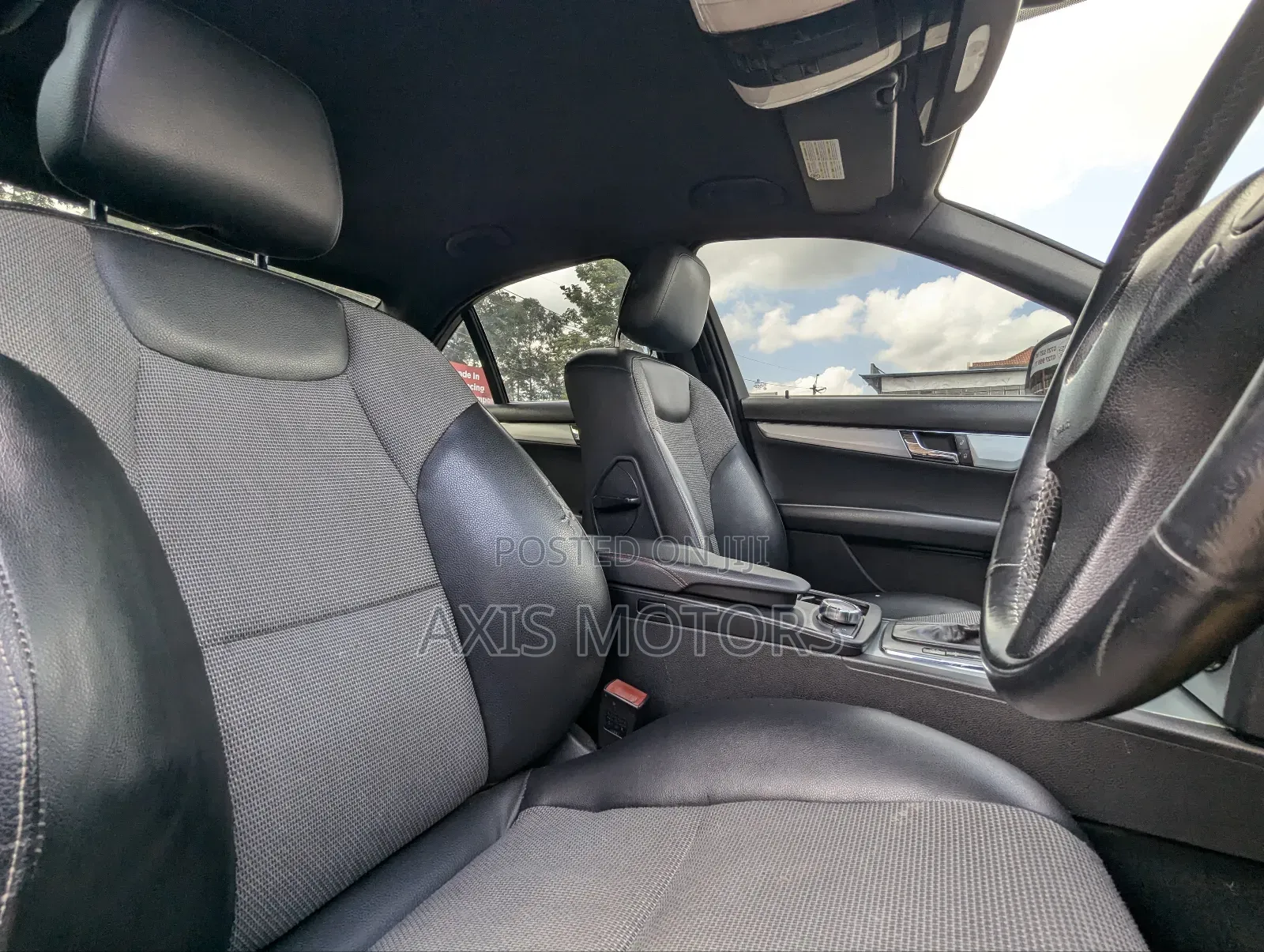 Mercedes-Benz C200 2008 Black