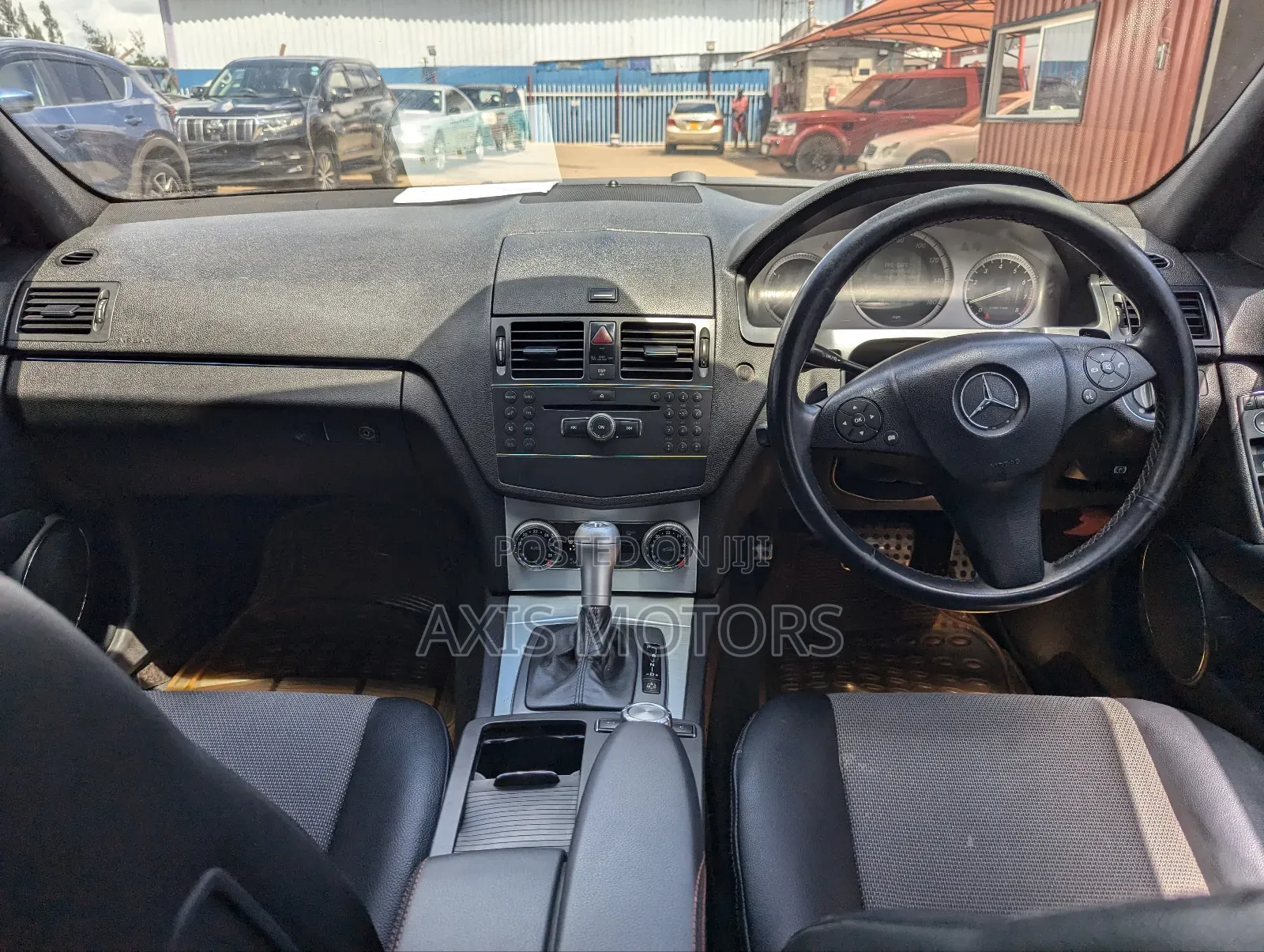 Mercedes-Benz C200 2008 Black