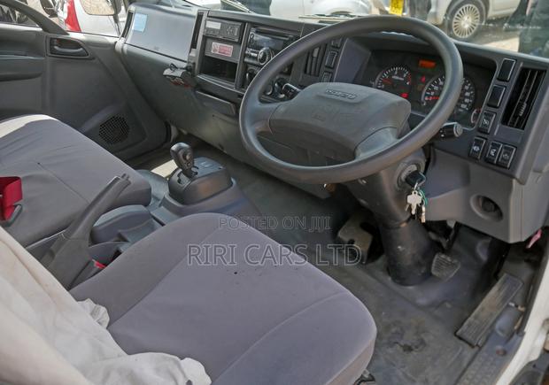 Isuzu Forward - thumbnail 9