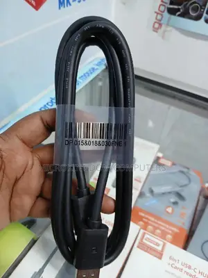 Display to Display Cable