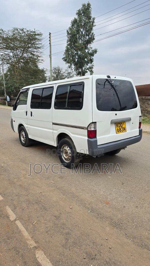 Mazda Bongo 2014 White - thumbnail 2