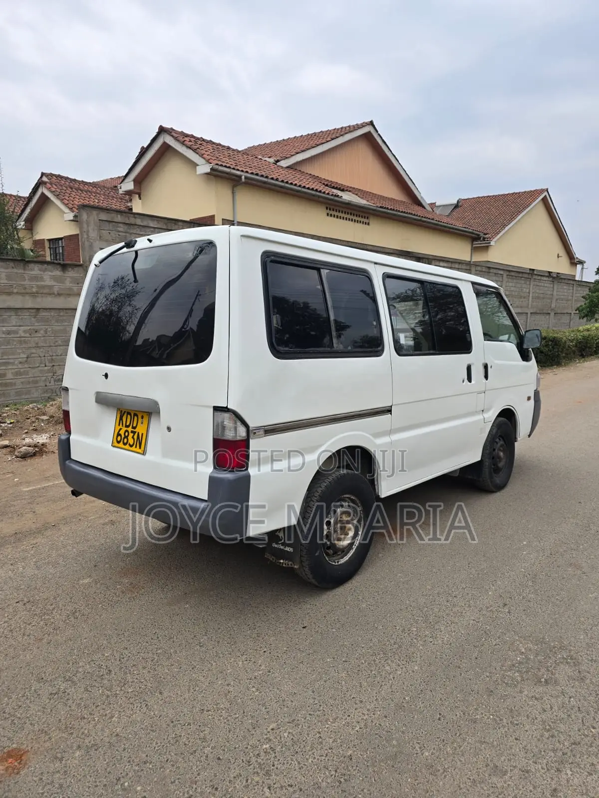 Mazda Bongo 2014 White