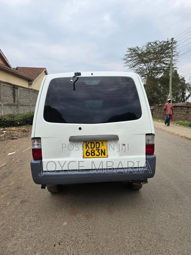 Mazda Bongo 2014 White - thumbnail 7