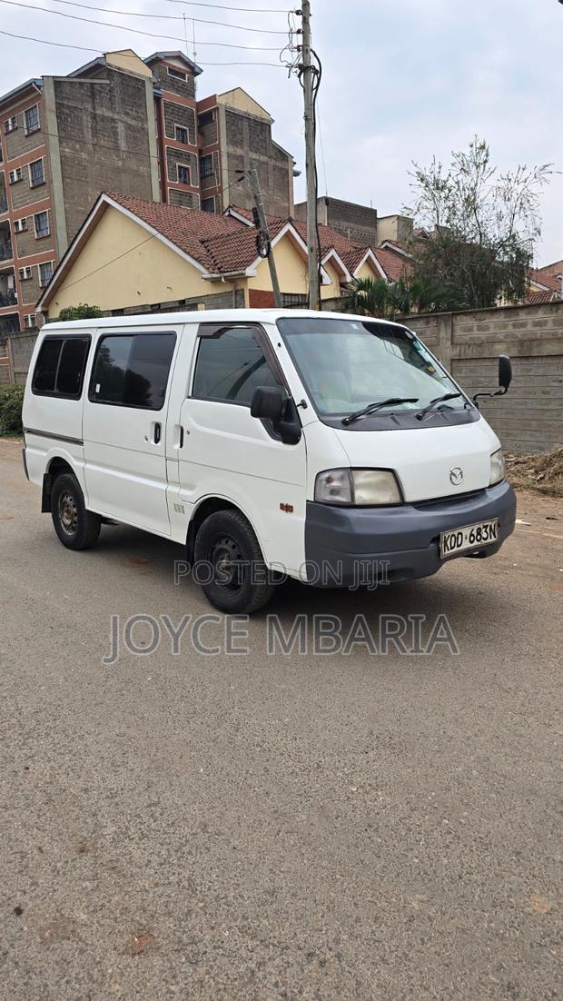 Mazda Bongo 2014 White - thumbnail 5