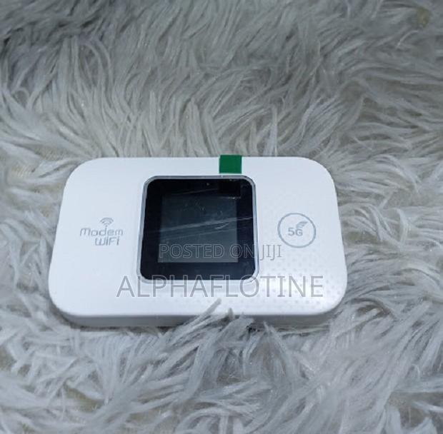 Wireless Mobile Network Wi-Fi Portable Mifi Router Lte 5g