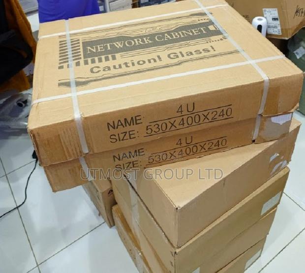 4u Data Network Cabinet --Networking Equipment and Well-Ventilated - main view