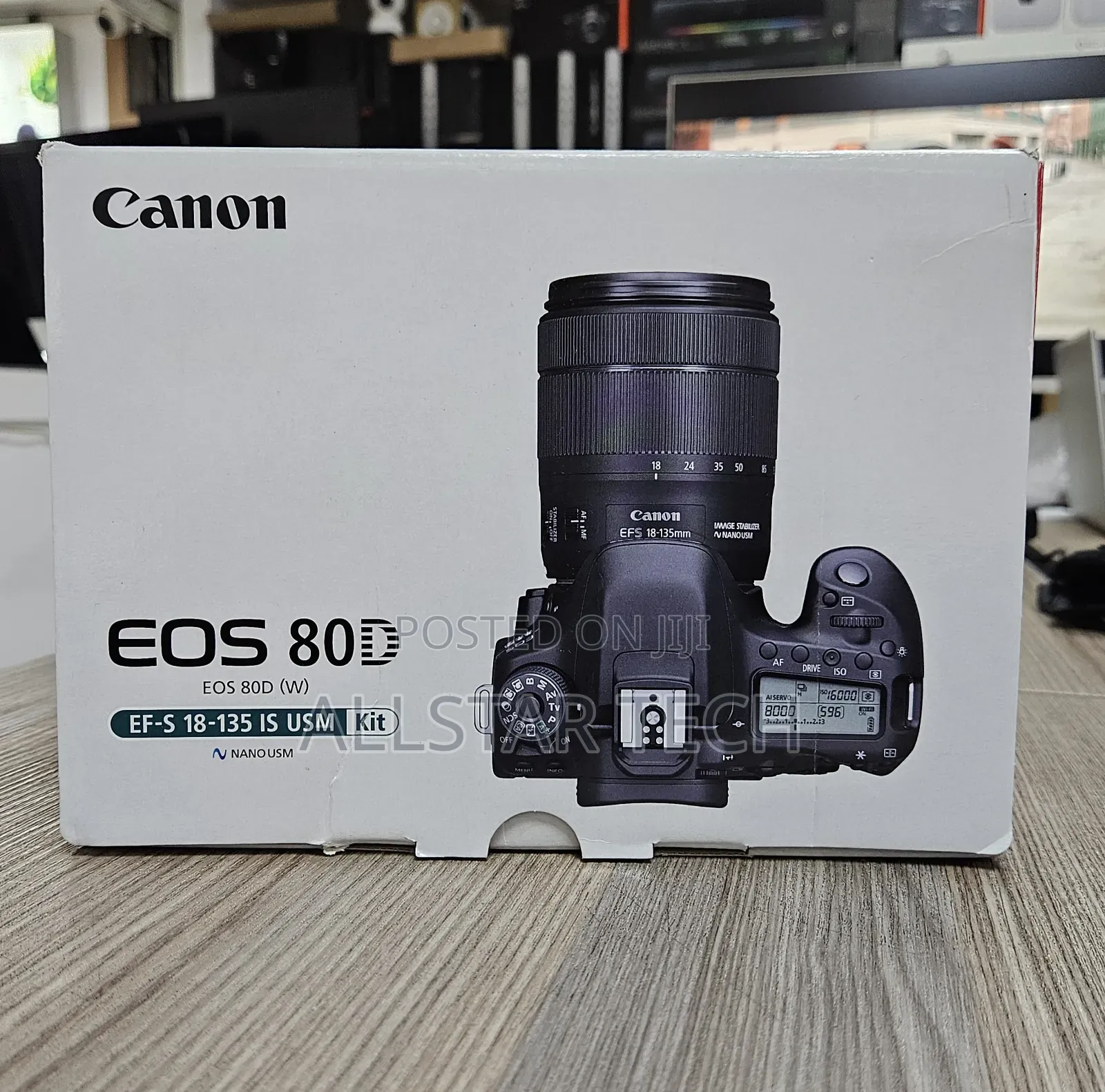 Canon Eos 80d DSLR Camera With 18-135mm Is Usm Lens
