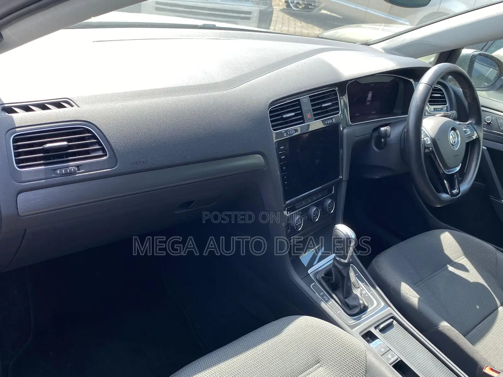 Volkswagen Golf 2019 Silver
