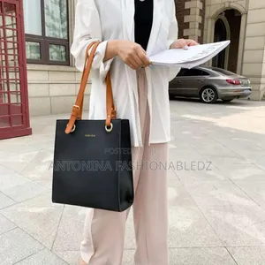 A Very Nice Tote Bag