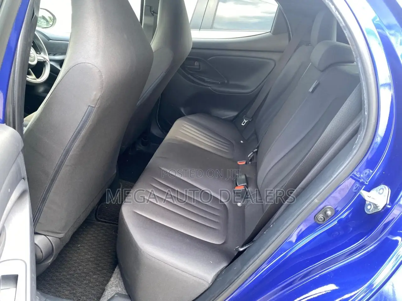 Toyota Yaris 2019 Blue