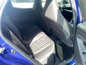 Toyota Yaris 2019 Blue