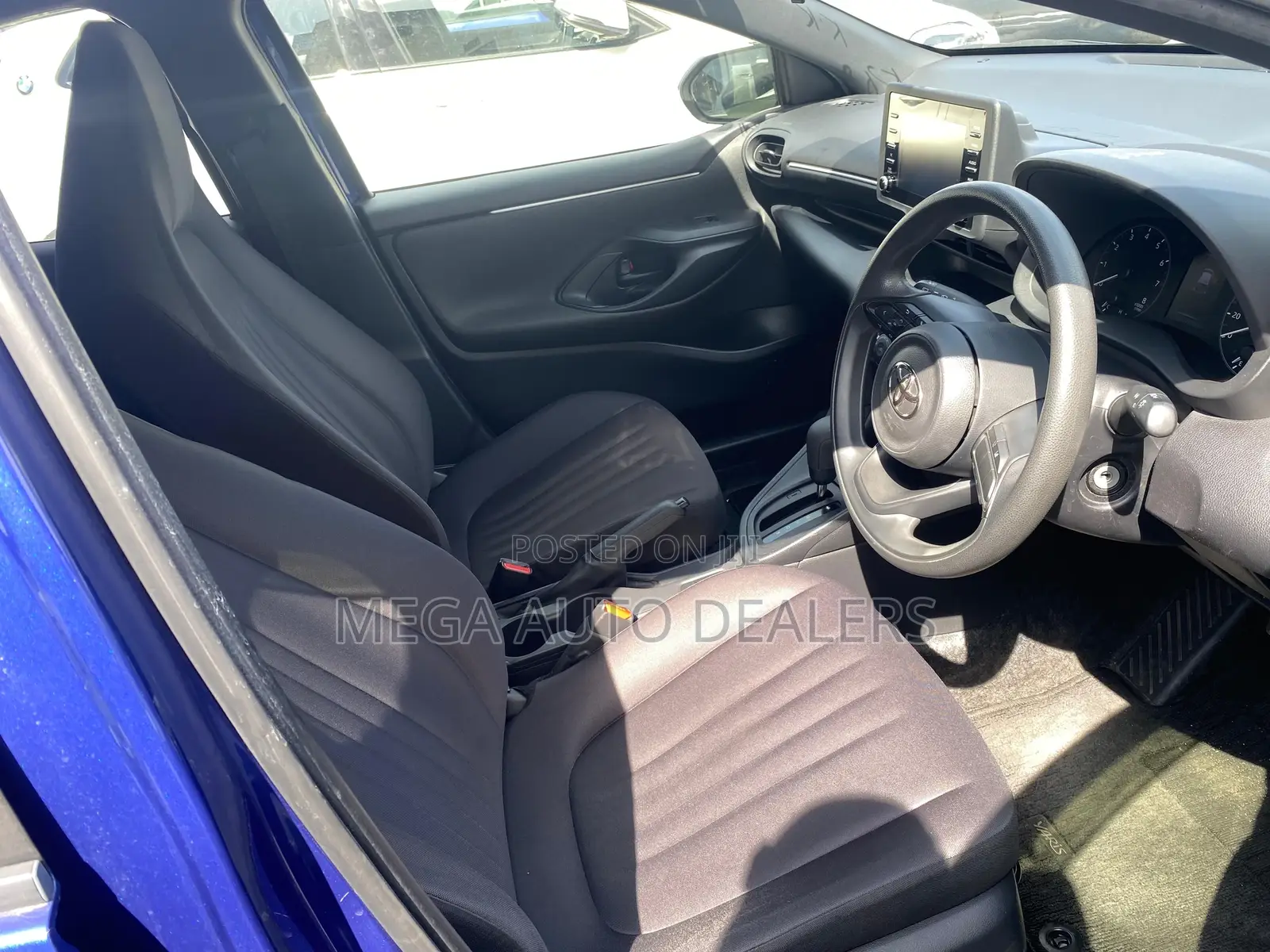Toyota Yaris 2019 Blue