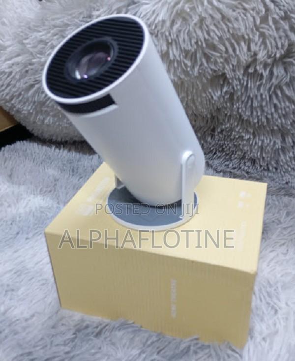 Google Tv Smart Android Projector Hy300 Version 12.0 - main view