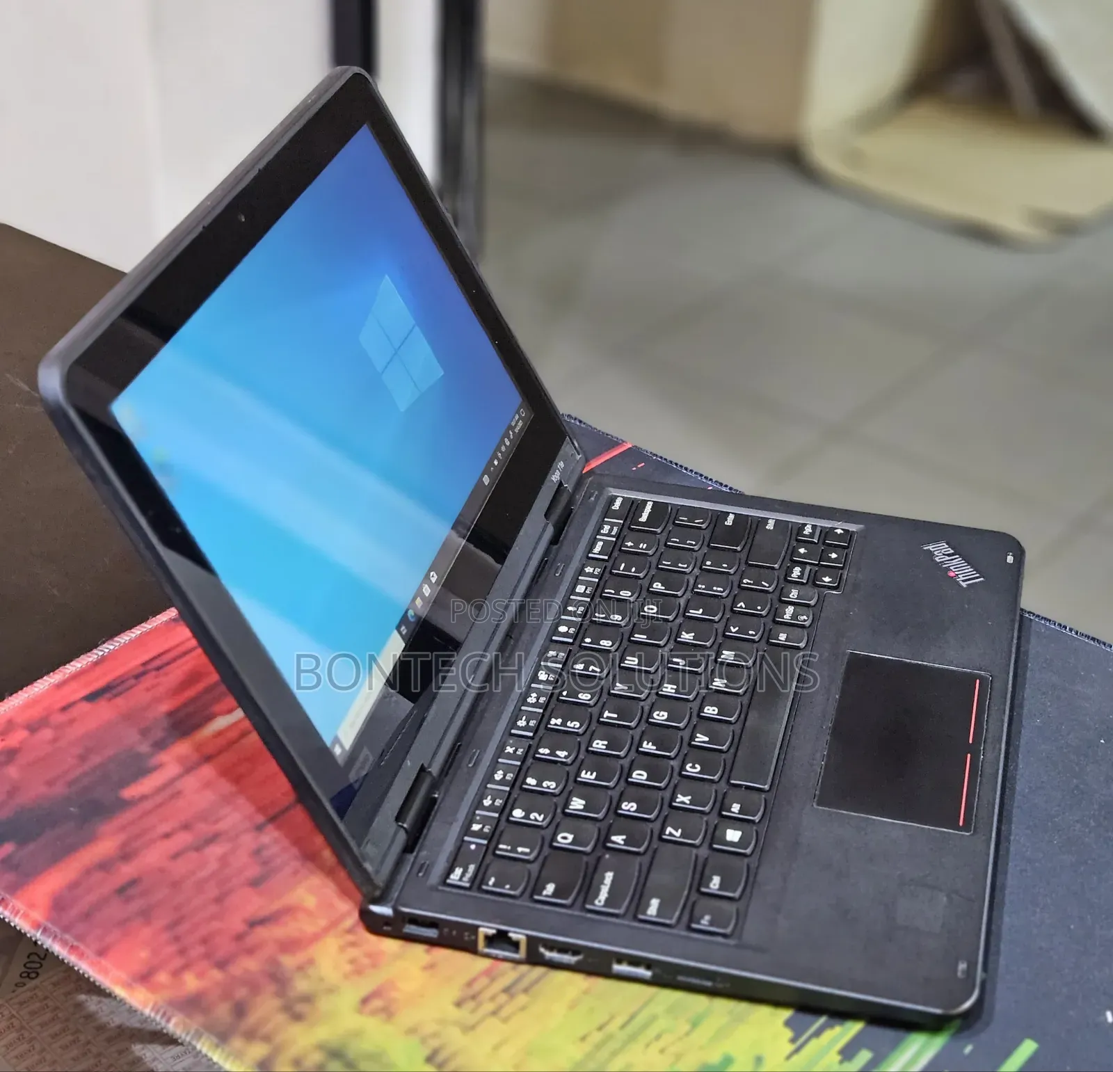 Laptop Lenovo Yoga 11e 4GB Intel Pentium SSD 128GB