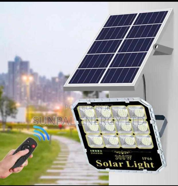 Ip66 300w Solar Floodlight