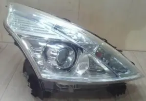 Nissan Teana J32 Headlight