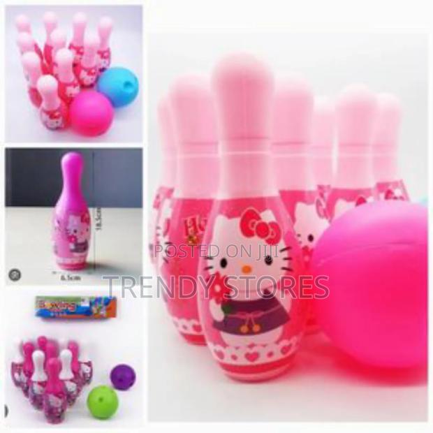 Hello Kitty Bowling Set