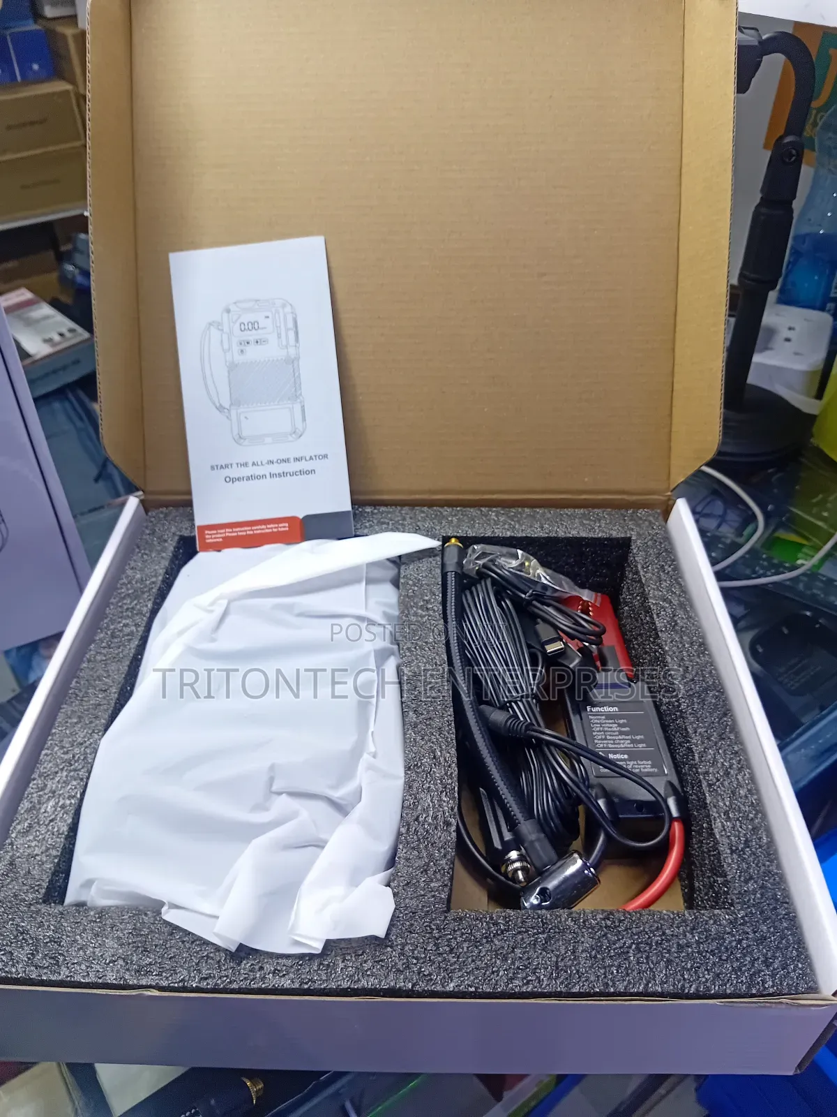 Car Jam Starter, Tire Inflator and Power Bank