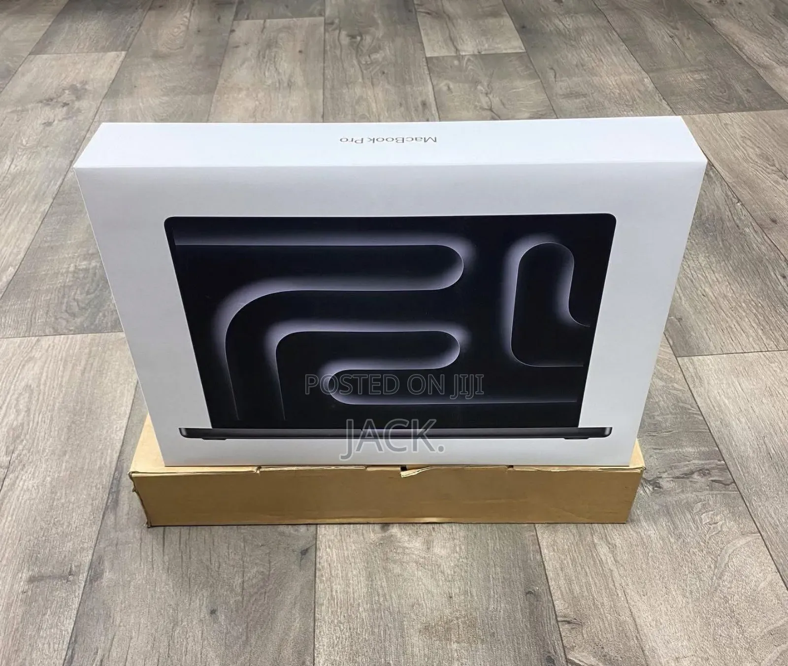 New Apple MacBook Pro 2023 M3 Max 16-Inch 48GB Apple M3 Max SSD 1T