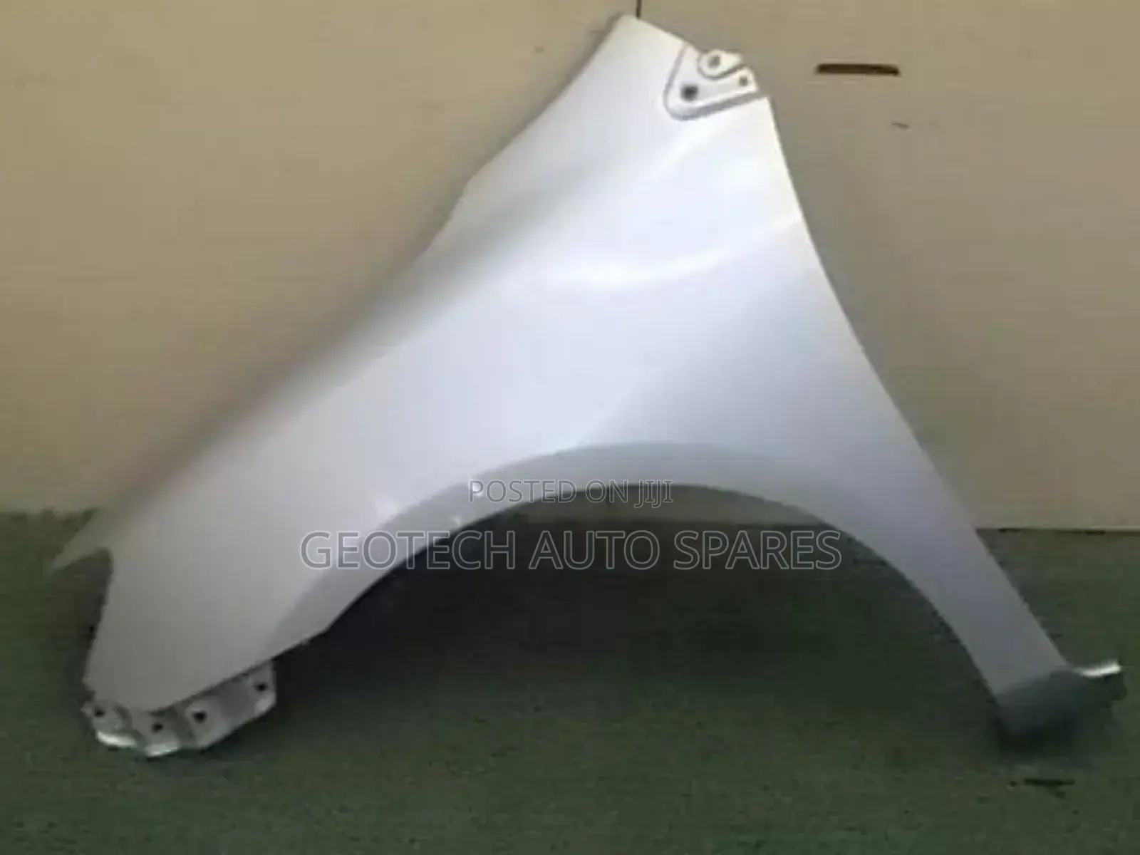 Fielder/Axio 141 Wing Fender