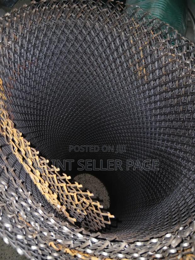 Metal Mesh Expanded Sheet (8ft*4ft) 0.5mm - thumbnail 2