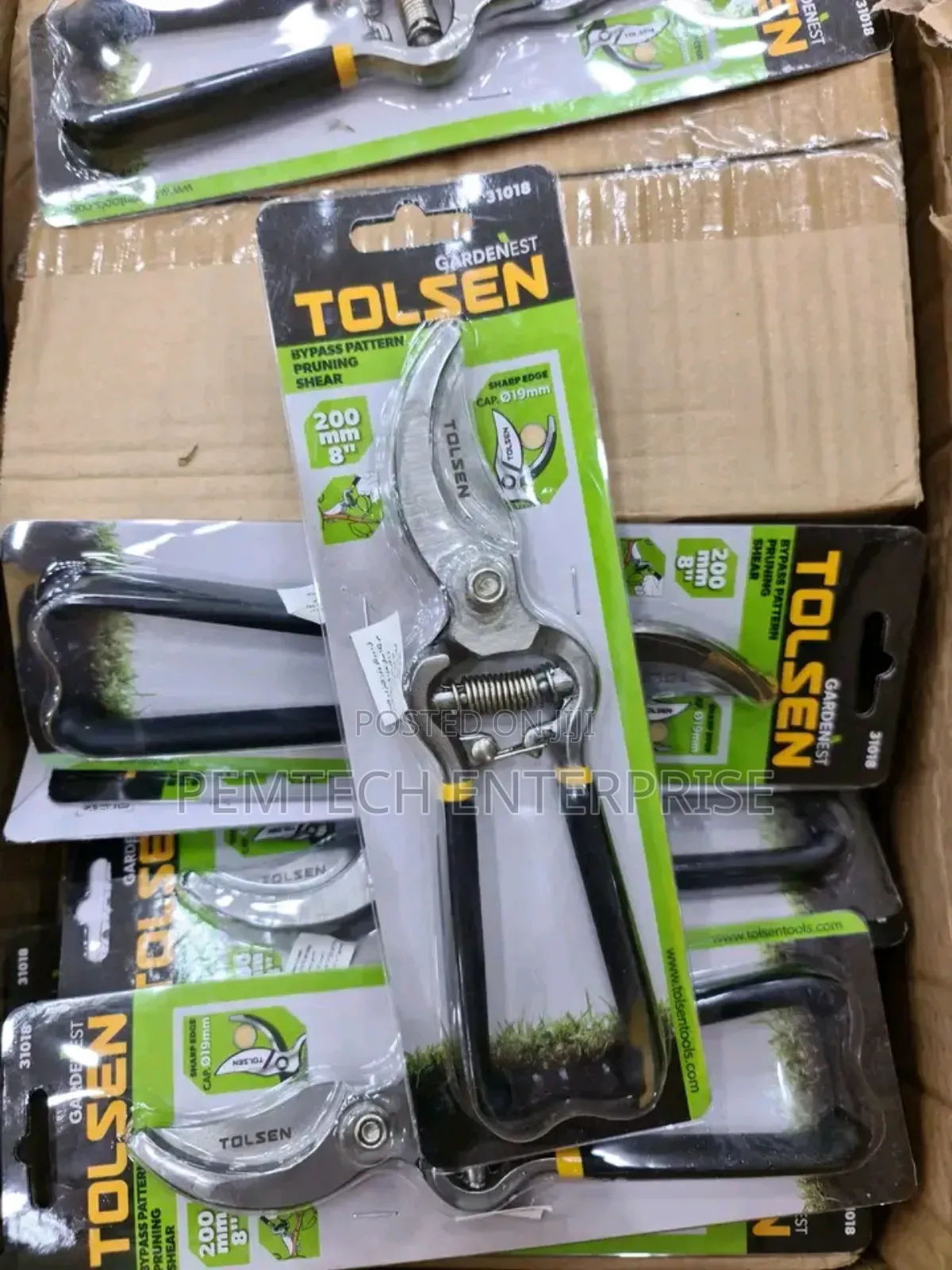 Tolsen 8" Bypass Pattern Pruning Shear (Model 31018).