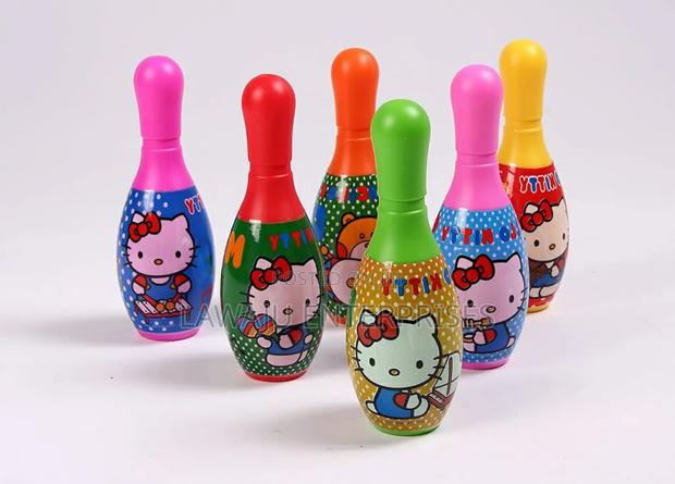 Hello Kitty Bowling Set - main view