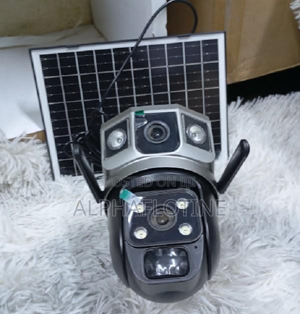 Dual Lens Dual Screen View Wifi Solar Powered Camera - main view