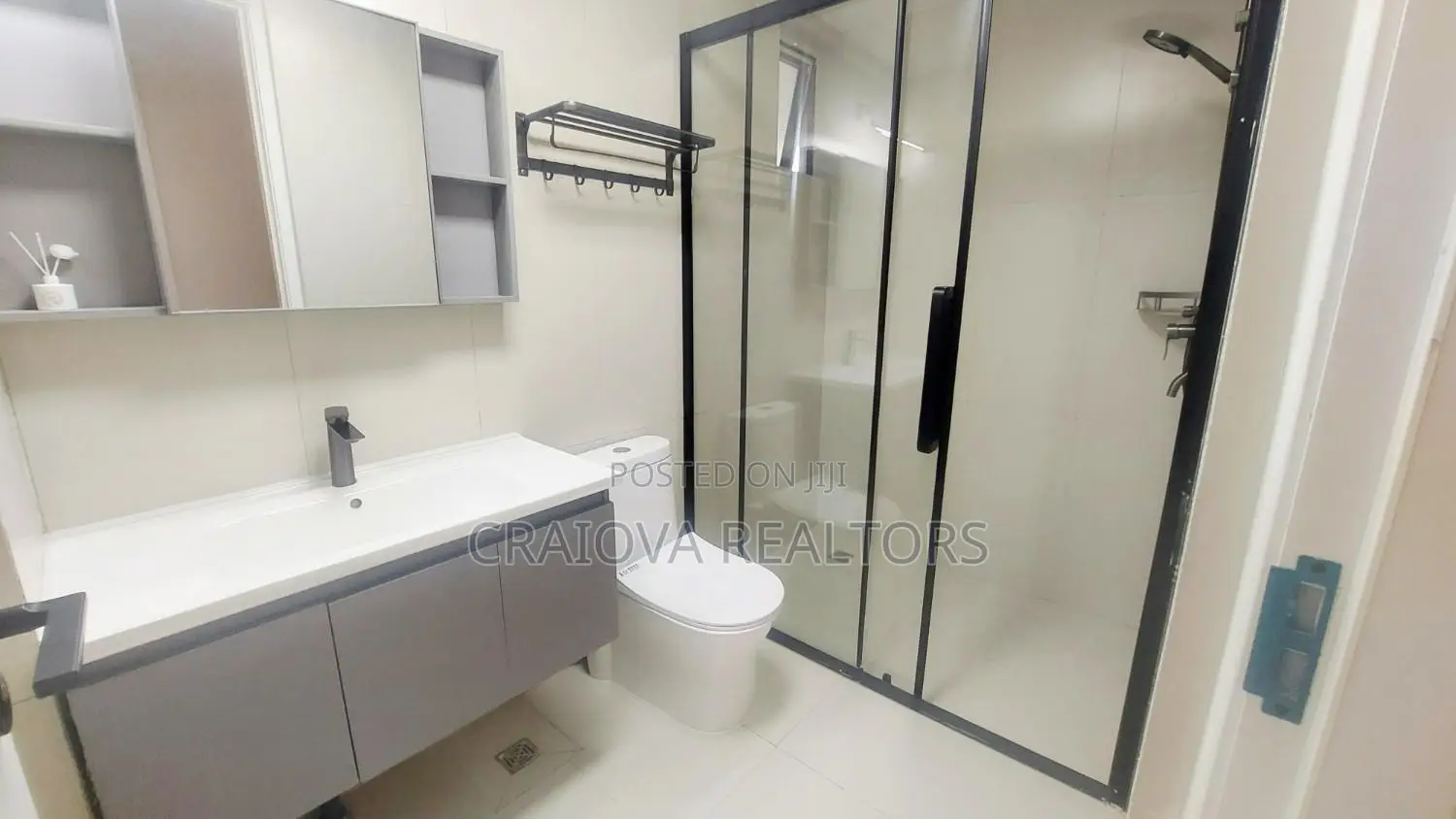 2bdrm Apartment in Lavington for sale