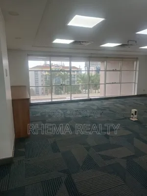 Huge Spacious Office Available