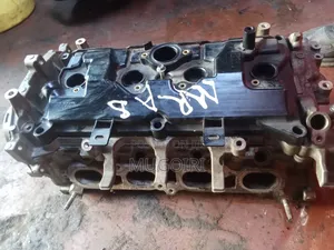 Cylinder Head Mra8