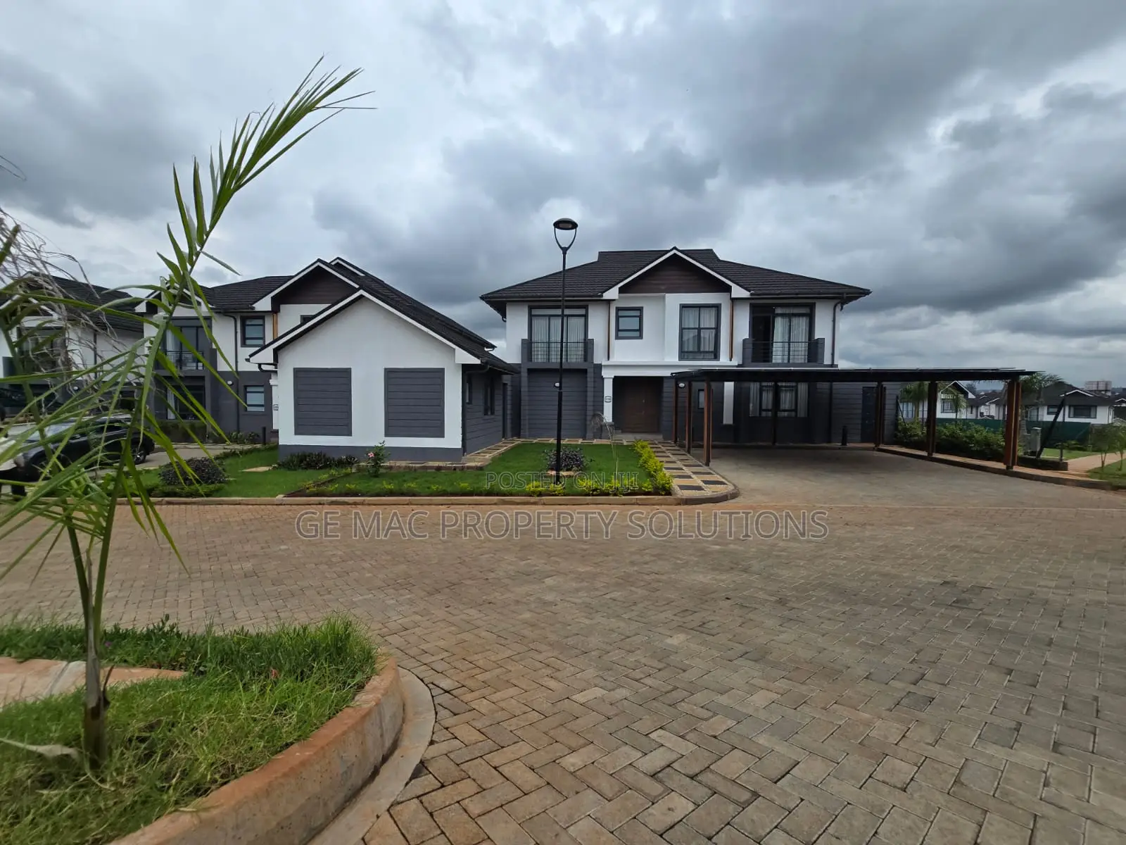 4bdrm Villa in Runda for rent
