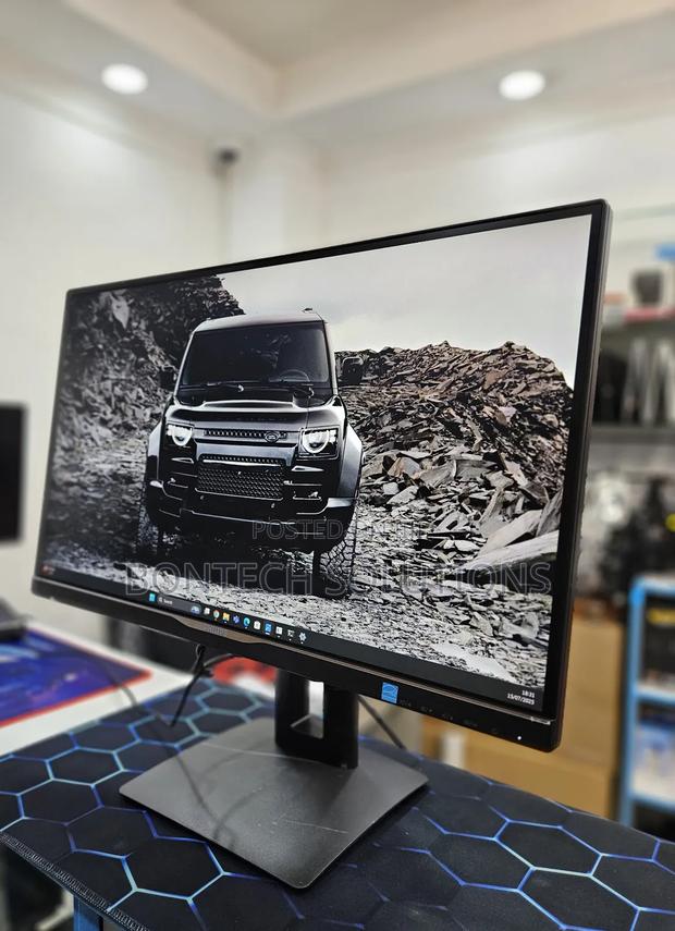 Phillips 258136qu
25 Inch Monitor
Display