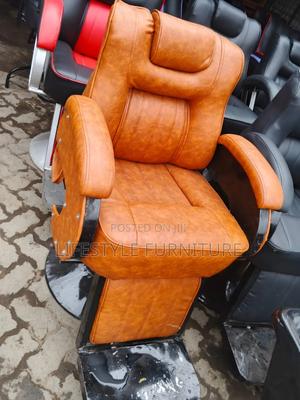 Barbershop Chairs With Durable Leather