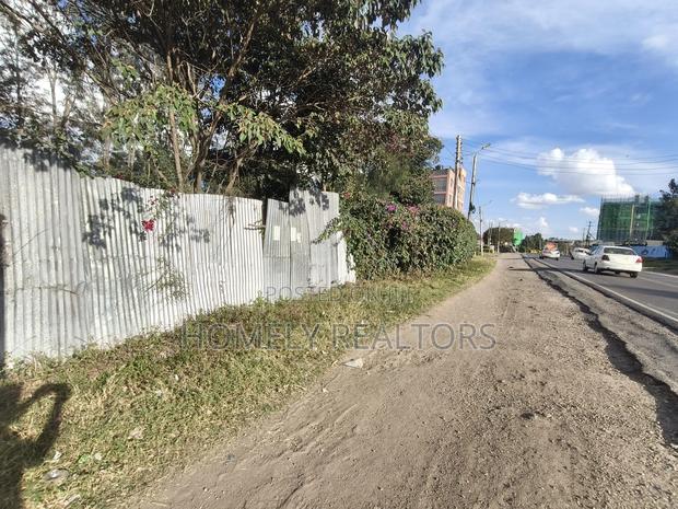 Commercial Half Acre Plot for Sale in Ngong, Matasia Touching Tarmac - thumbnail 5