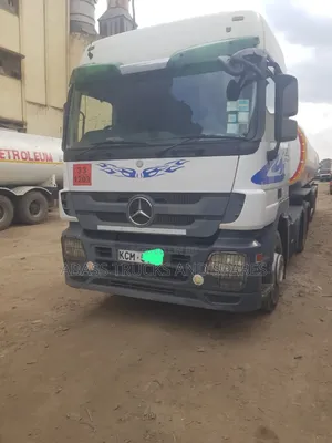 Mb3 Single Acrosss KCM With Manbolock Buchu 42lts Zf 8.5m