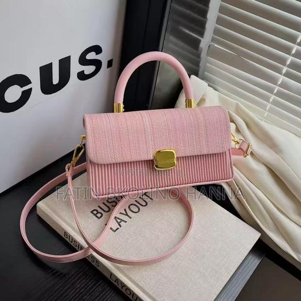 Small Size Shoulder Bags - main view