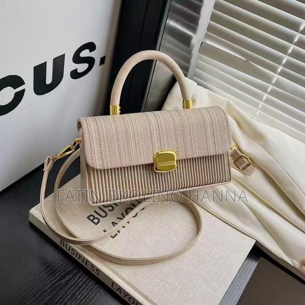 Xecutive Shoulder Bags - thumbnail 3