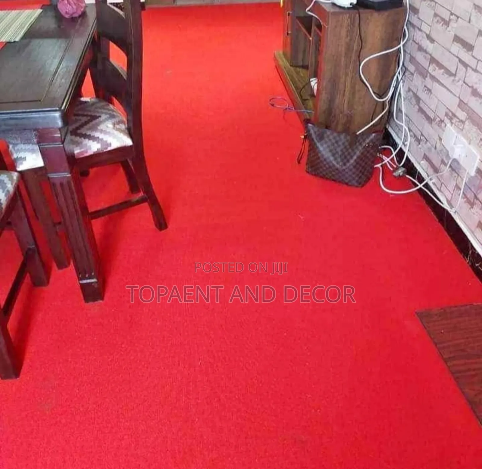 Stain Resistant Wall to Wall Carpet Easy Maintenance Solution