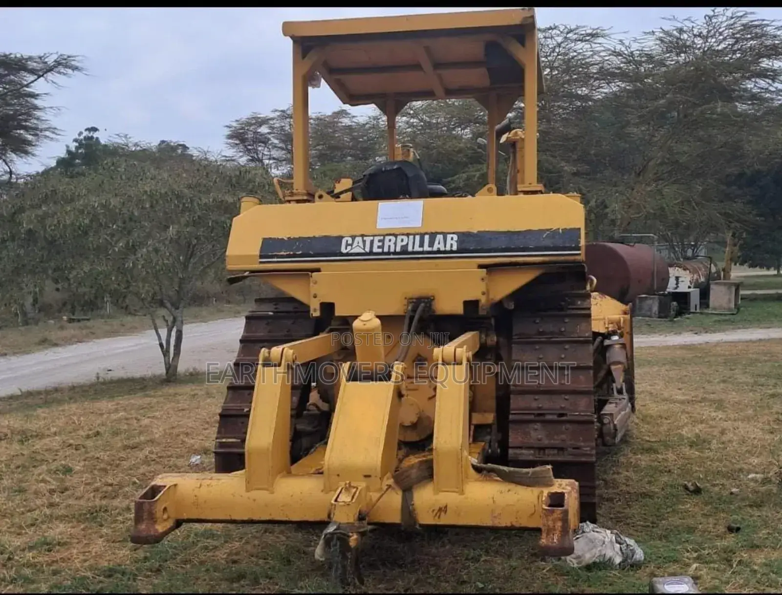 Bulldozer (Dozer D6 to 8) Services