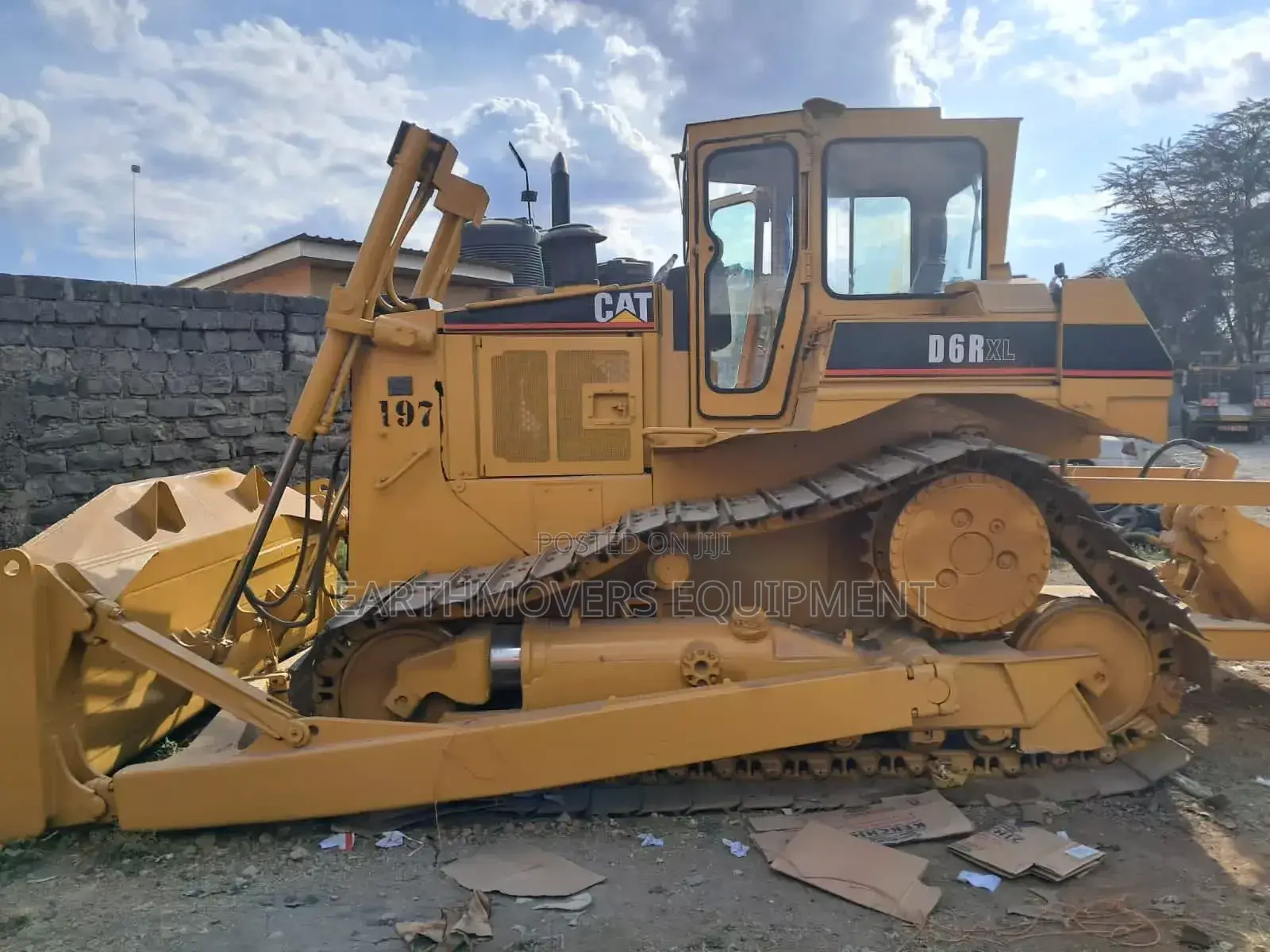 Bulldozer (Dozer D6 to 8) Services