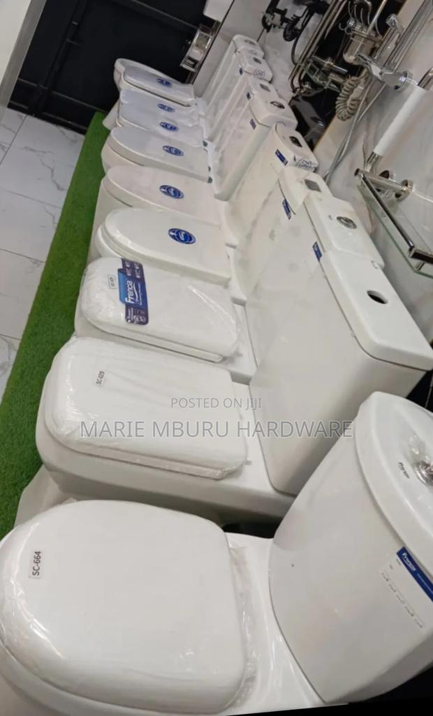 Water Closet Toilet Close Couple - main view