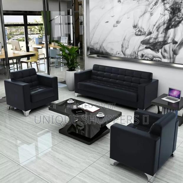 5 Seater Office Sofa in Faux Leather