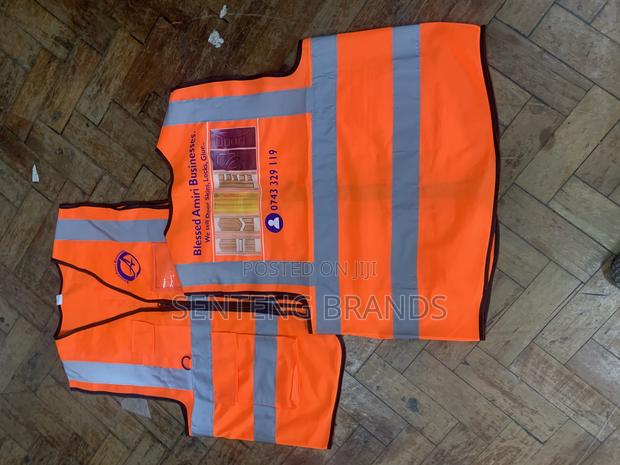 Reflector Vest With Zip And Pocketd - thumbnail 6