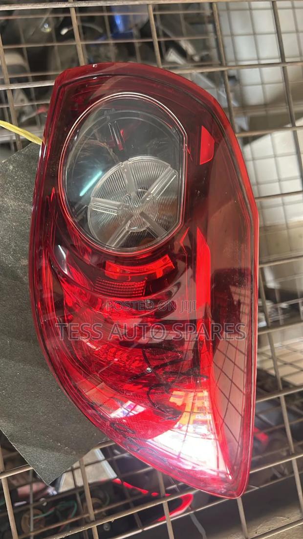 Mazda Axella 2015 Backlight